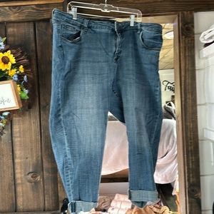 Kut from the cloth capri pants